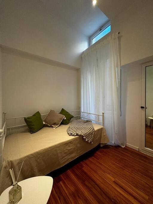 Caruggio 200 Apartment Chiavari Bagian luar foto